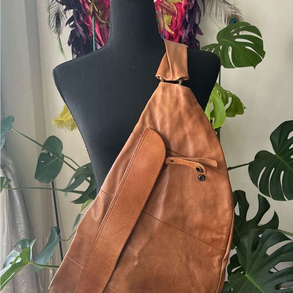 A.S.98 Mega Sling/Crossbody. EUC - Picture 6 of 8